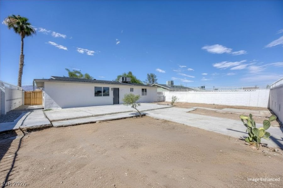 1905 West Mcdonald Avenue Property Photo 20