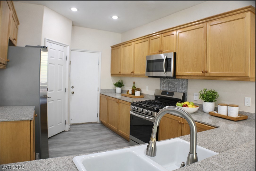 9680 Waukegan Avenue Property Photo 11