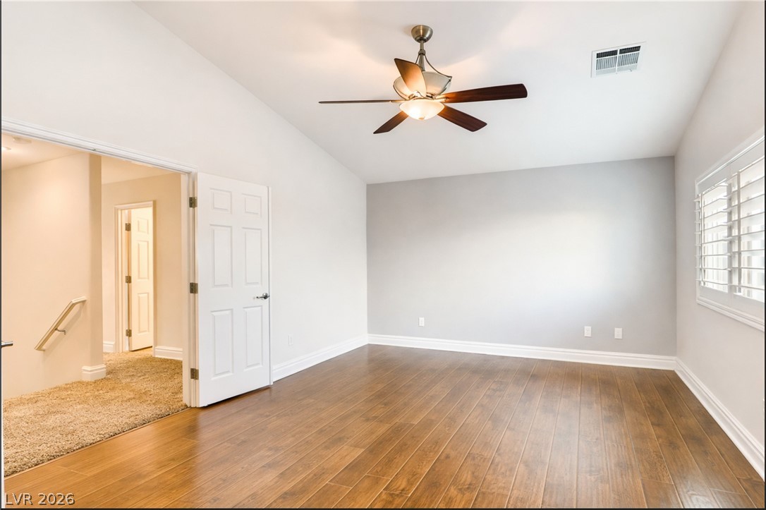 9680 Waukegan Avenue Property Photo 13