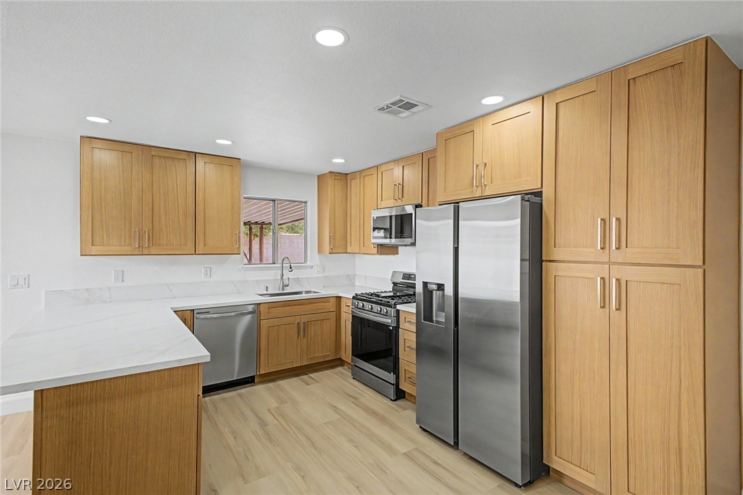 6258 Bayview Circle Property Photo 1