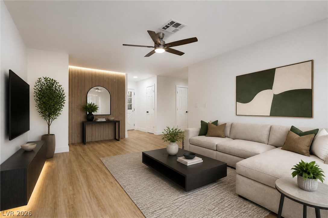 6258 Bayview Circle Property Photo 4