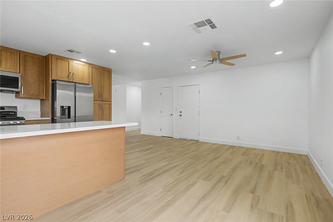 6258 Bayview Circle Property Photo 10