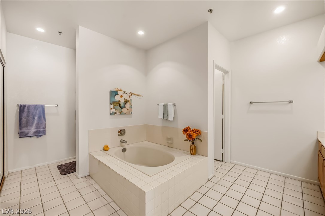3859 Desert Marina Drive 253 Property Photo 40