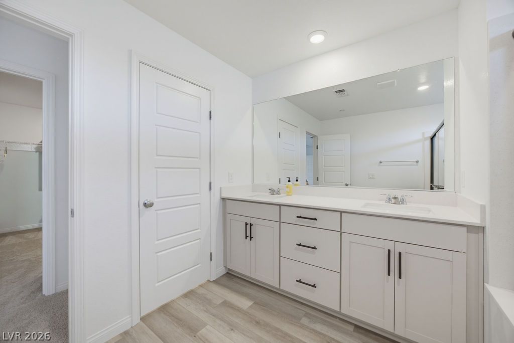 9343 Franconia Avenue Property Photo 41