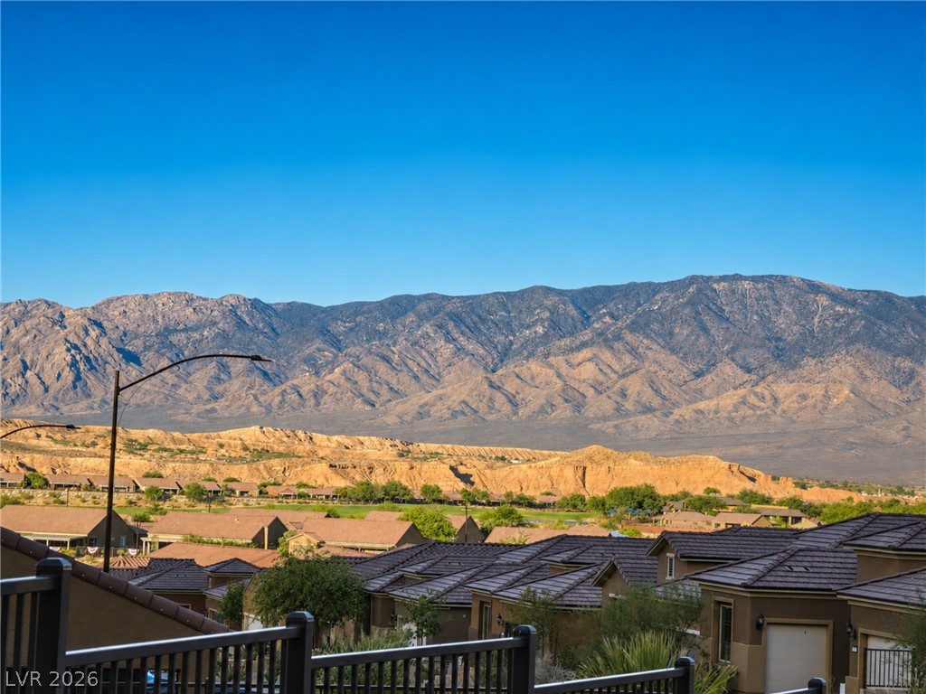 1522 Caramel Cliffs Court Property Photo 20