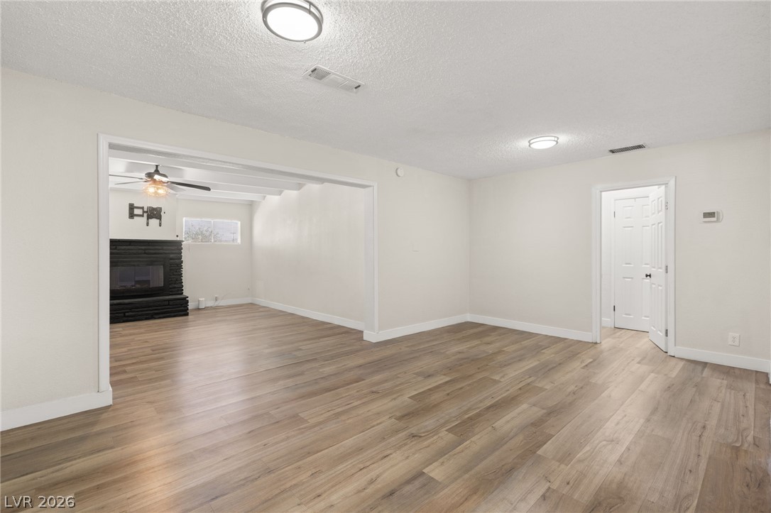 115 Ivy Street Property Photo 6