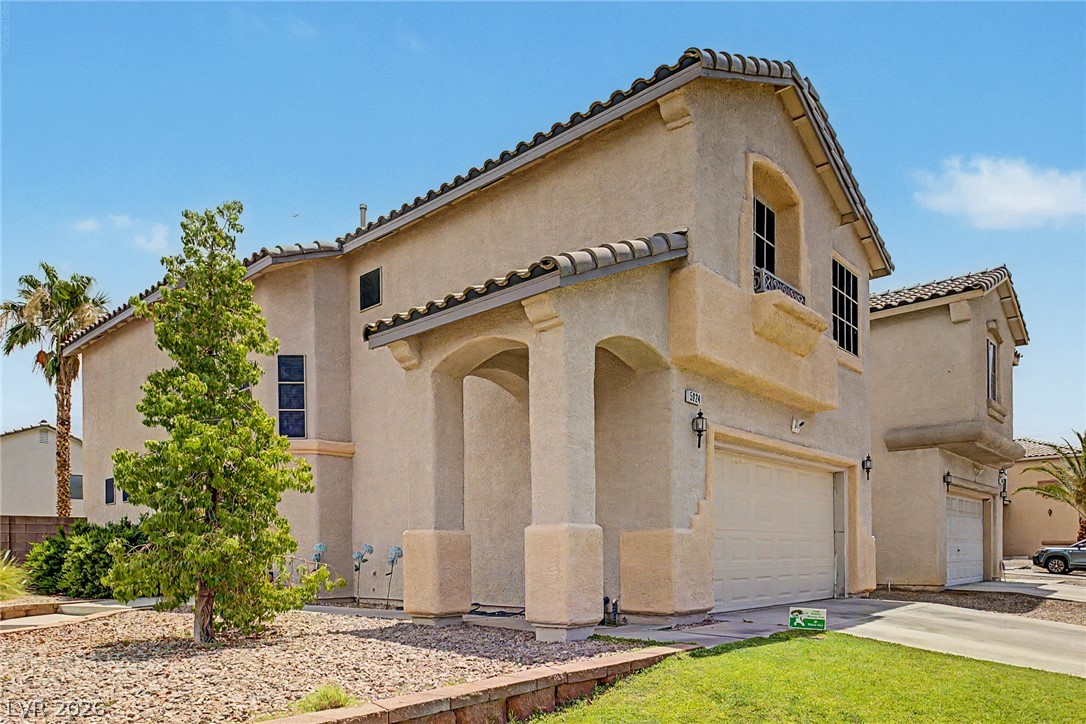 5924 Moondance Court Property Photo 6