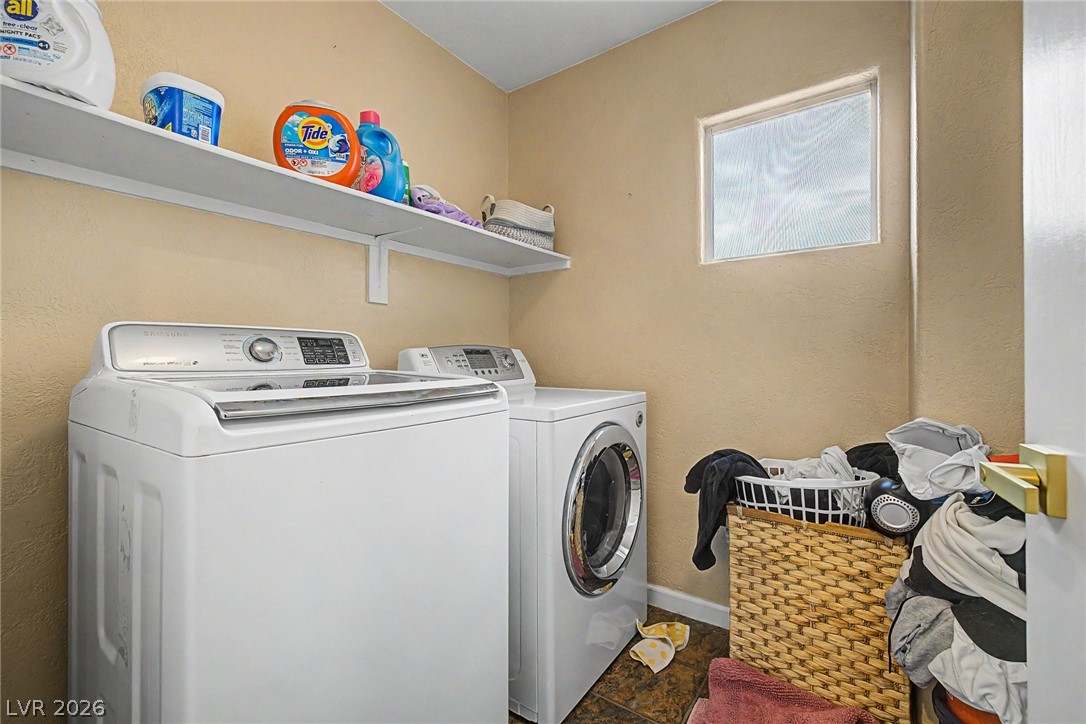5924 Moondance Court Property Photo 28