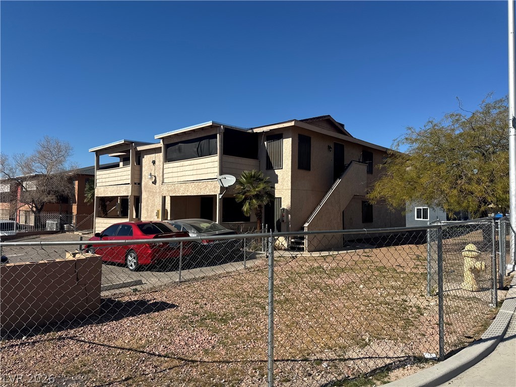 6990 Dunsbach Way Property Photo 3