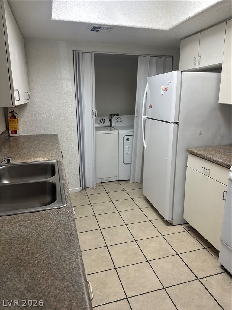 6990 Dunsbach Way Property Photo 5