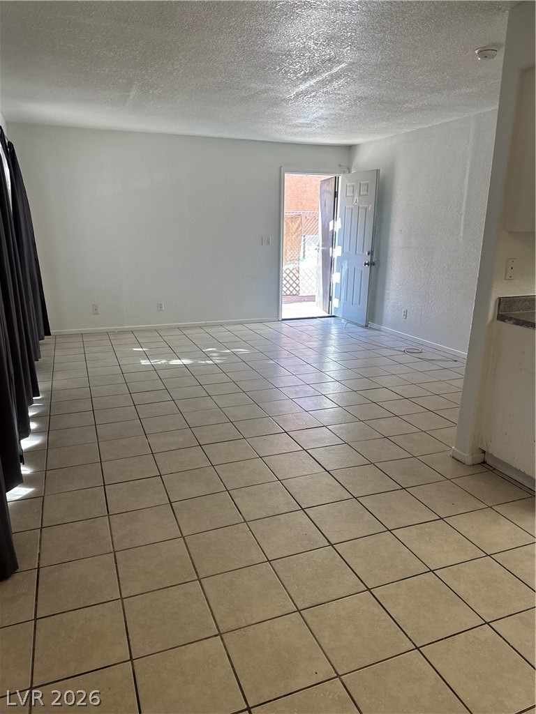 6990 Dunsbach Way Property Photo 6