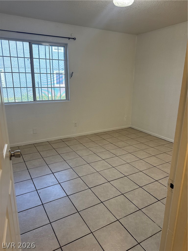 6990 Dunsbach Way Property Photo 13