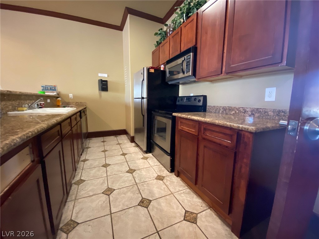 2300 Silverado Ranch Boulevard 2175 Property Photo 35