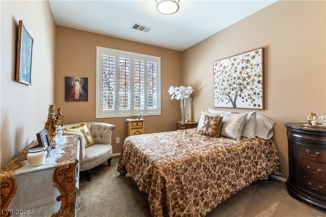 328 Autumn Palace Court Property Photo 18