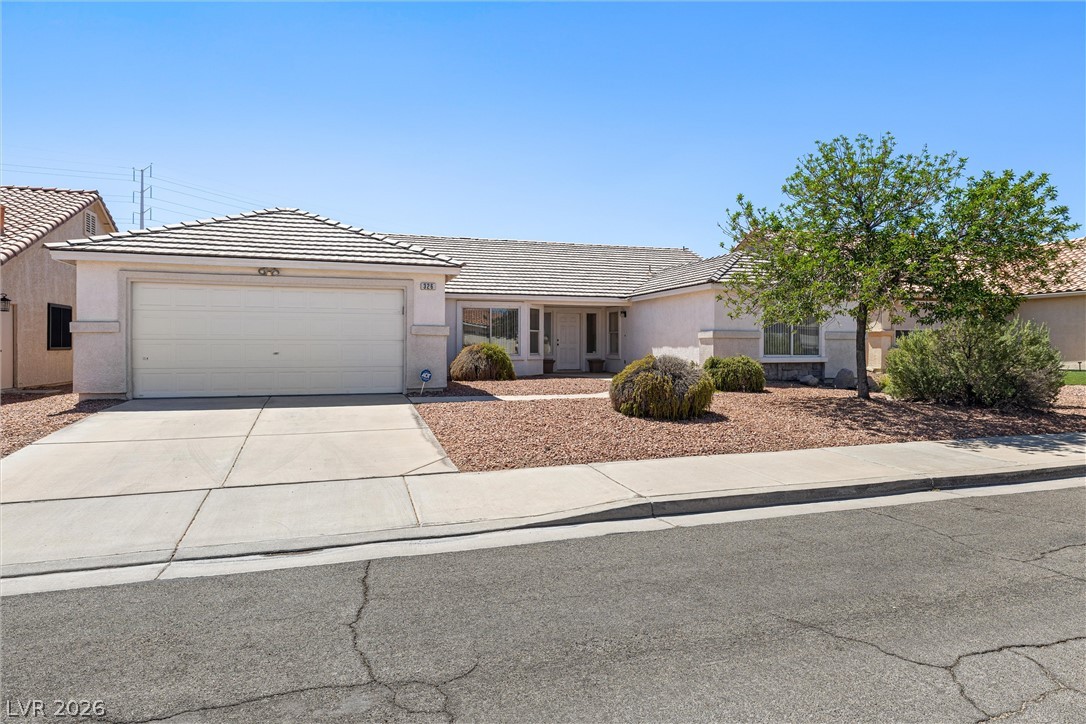 326 Evan Picone Drive Property Photo 3