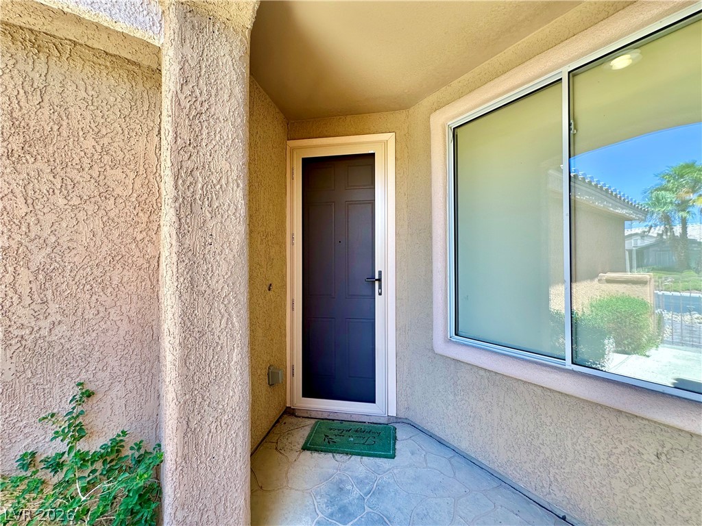 4554 Regalo Bello Street Property Photo 3