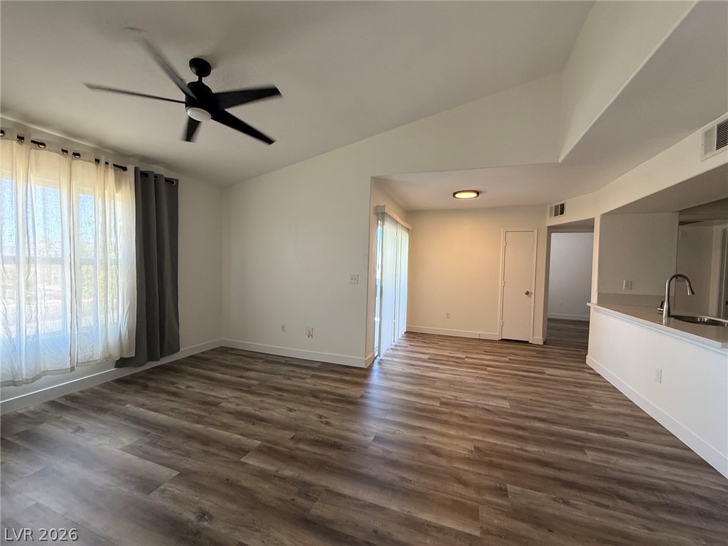7255 West Sunset Road 2149 Property Photo 4