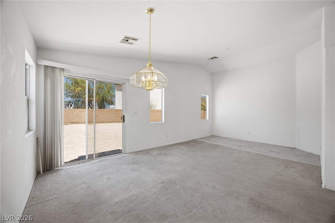 2675 Whisper Ridge Street Property Photo 12