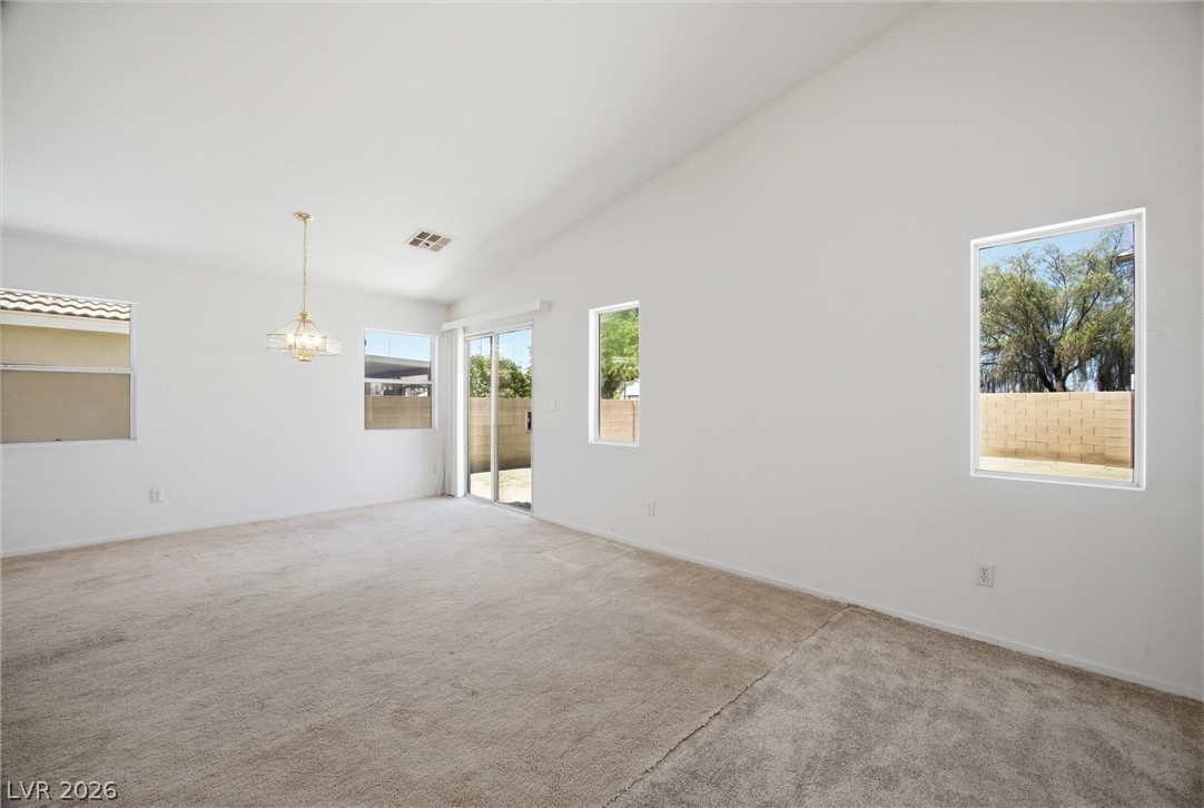 2675 Whisper Ridge Street Property Photo 17