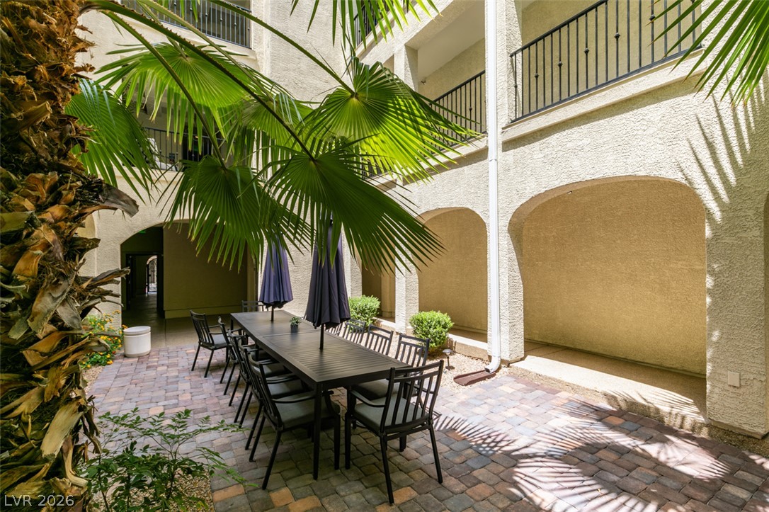 2555 Hampton Road 4104 Property Photo 6