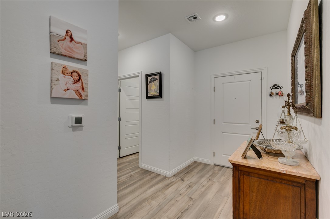 2555 Hampton Road 4104 Property Photo 10