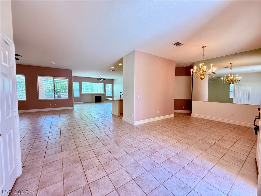 386 Apple River Court Property Photo 4