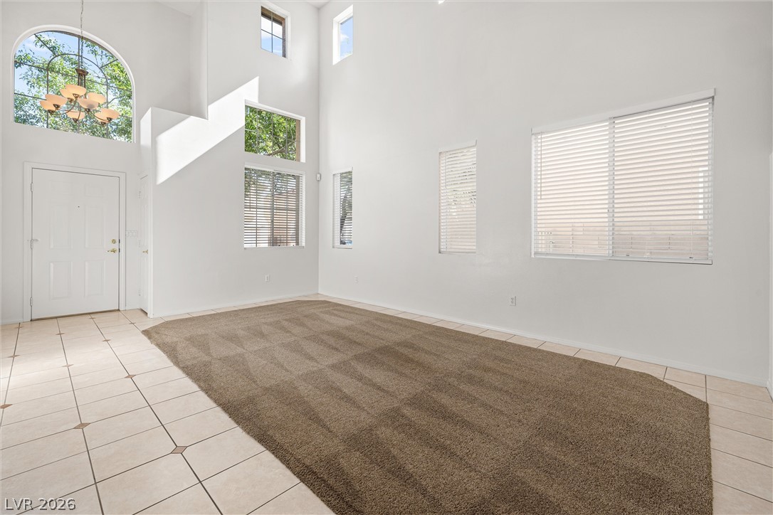 10929 Esta Ponia Court Property Photo 6