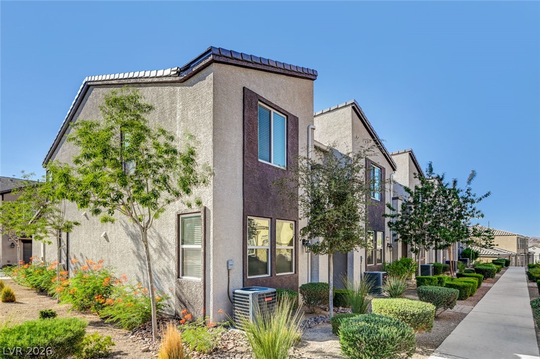 1201 Mission View Court Property Photo 46