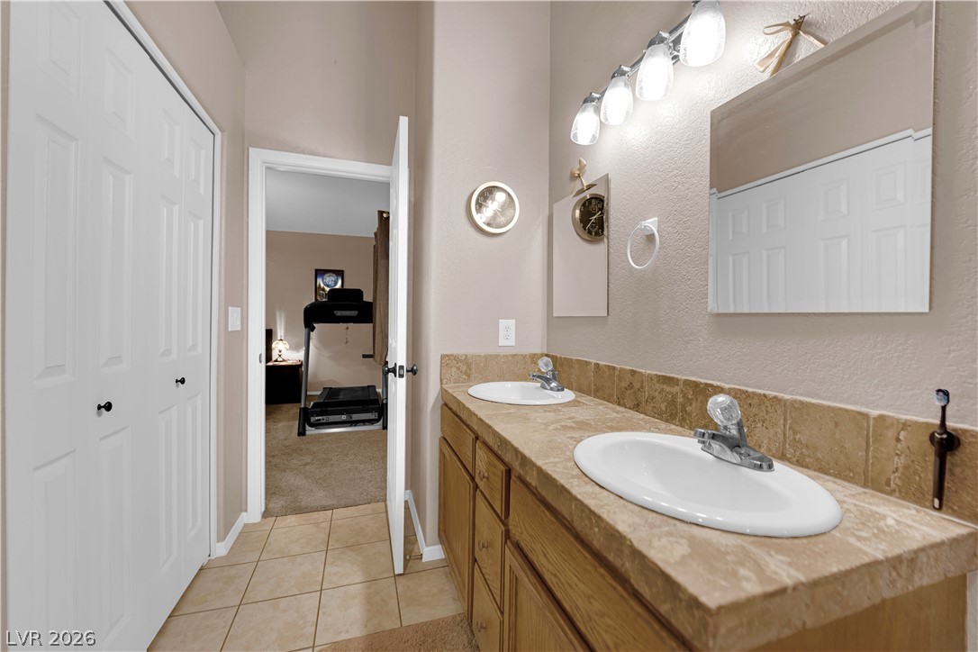 7412 Summer Crest Lane Property Photo 16