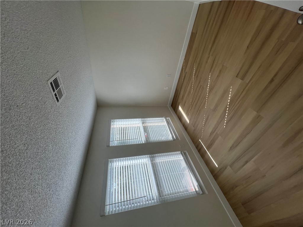 3939 South Torrey Pines Drive Property Photo 12
