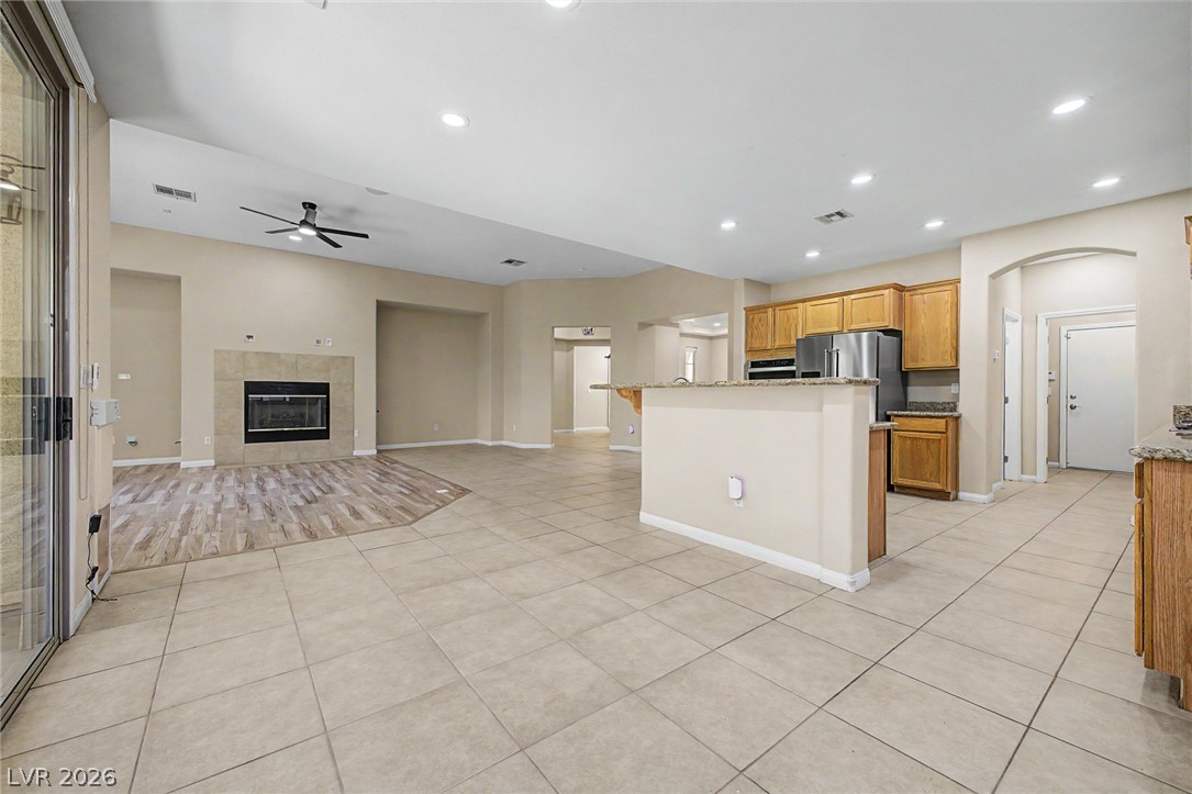 8274 Cupertino Heights Way Property Photo 3