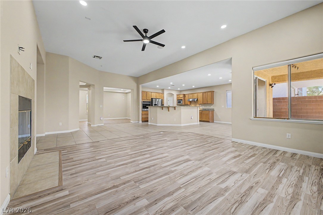 8274 Cupertino Heights Way Property Photo 14