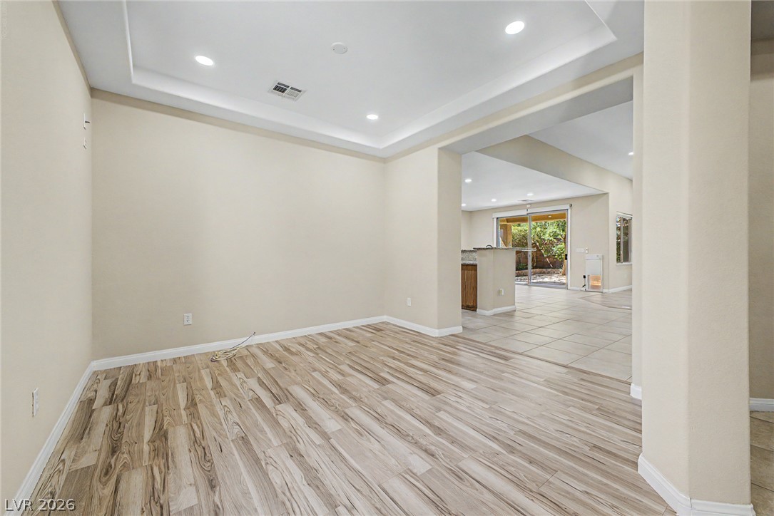 8274 Cupertino Heights Way Property Photo 18