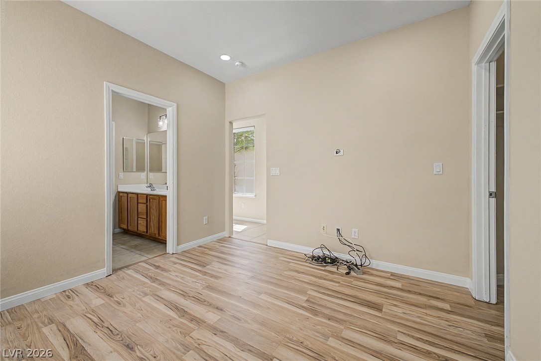 8274 Cupertino Heights Way Property Photo 38
