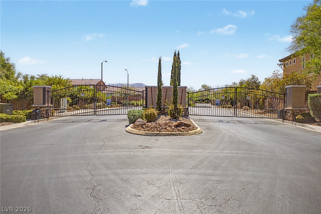 8274 Cupertino Heights Way Property Photo 49
