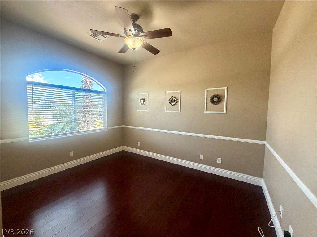 8595 Bella Vacio Court Property Photo 28