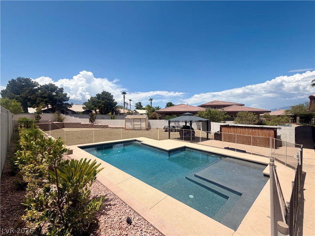 8595 Bella Vacio Court Property Photo 38