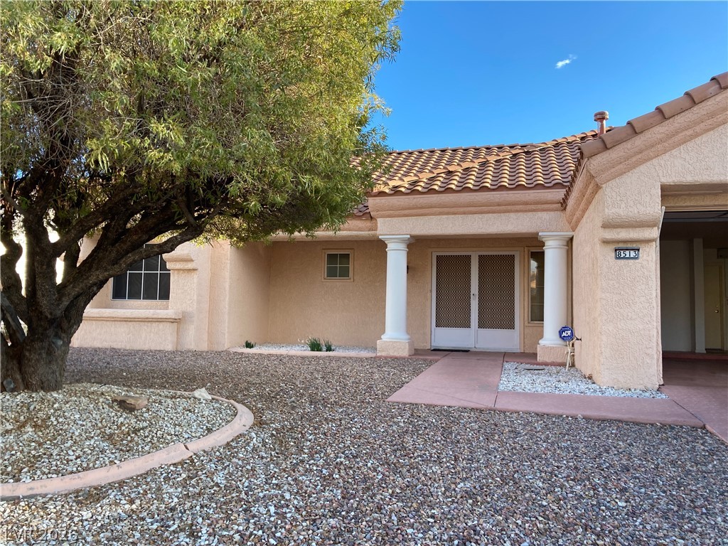 2795523 Property Photo 1