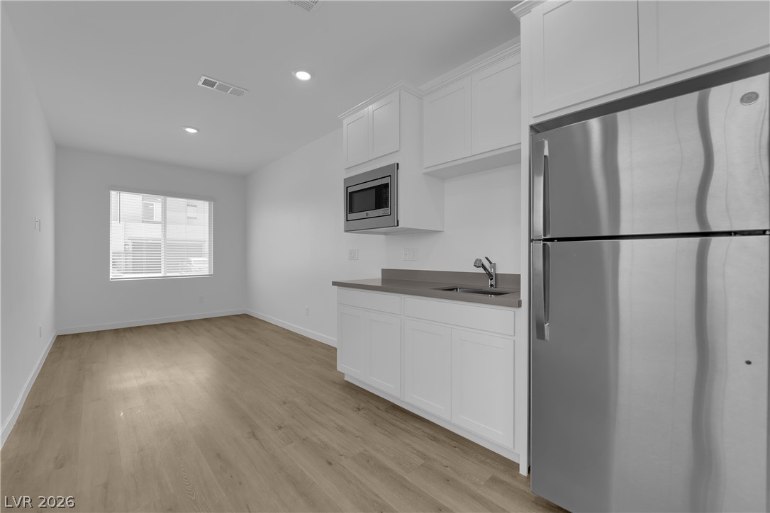 8326 Hayden Hills Avenue Property Photo 18