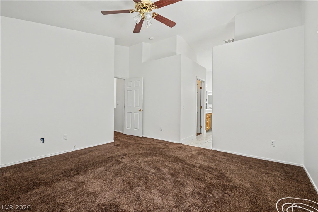 9501 Fox Forest Avenue Property Photo 24