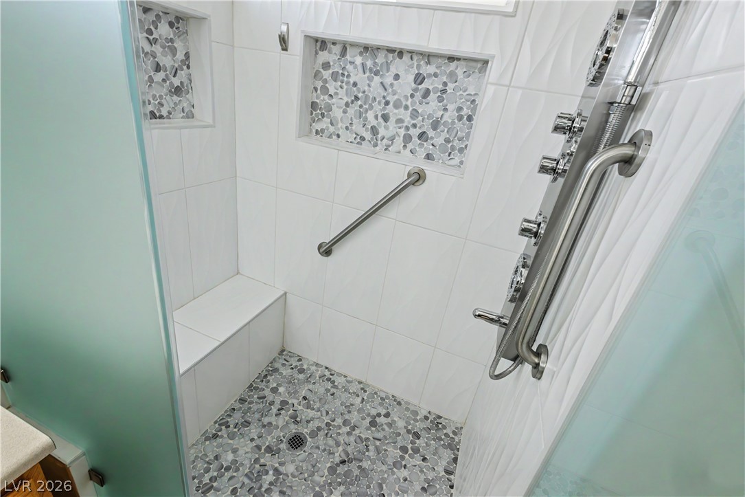 9501 Fox Forest Avenue Property Photo 34