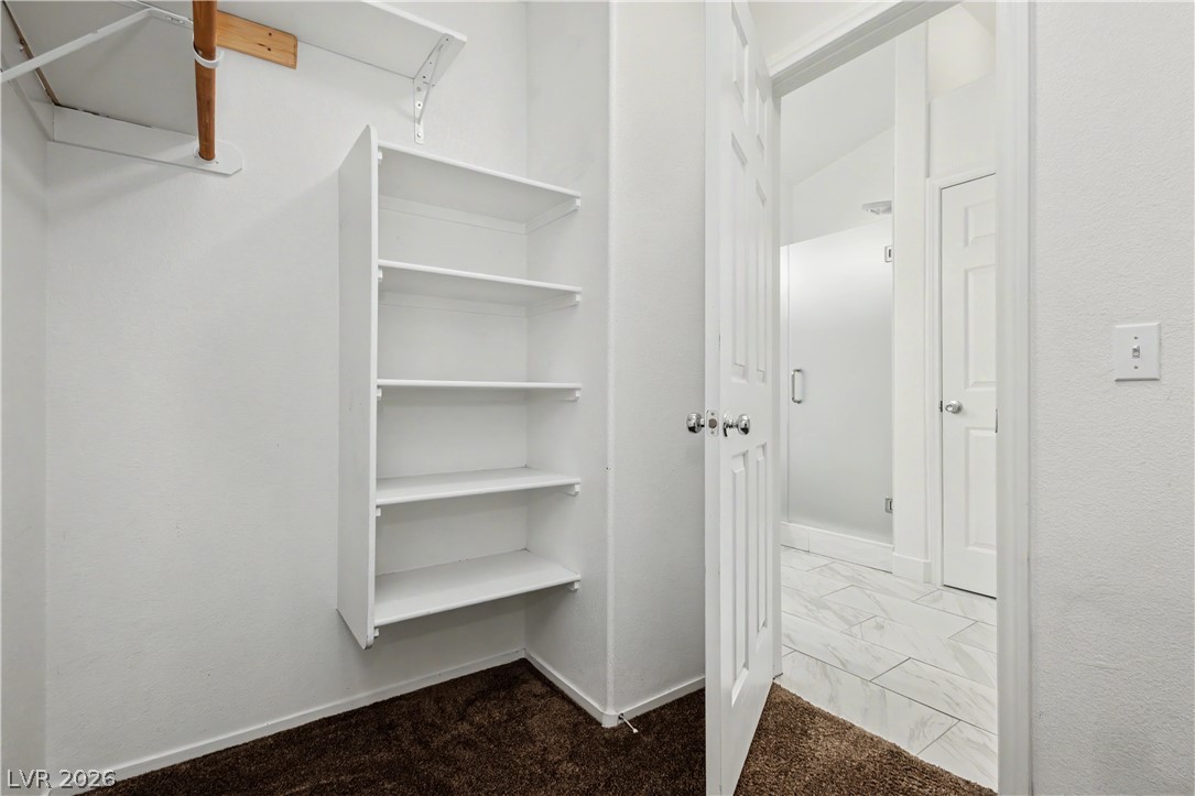 9501 Fox Forest Avenue Property Photo 36