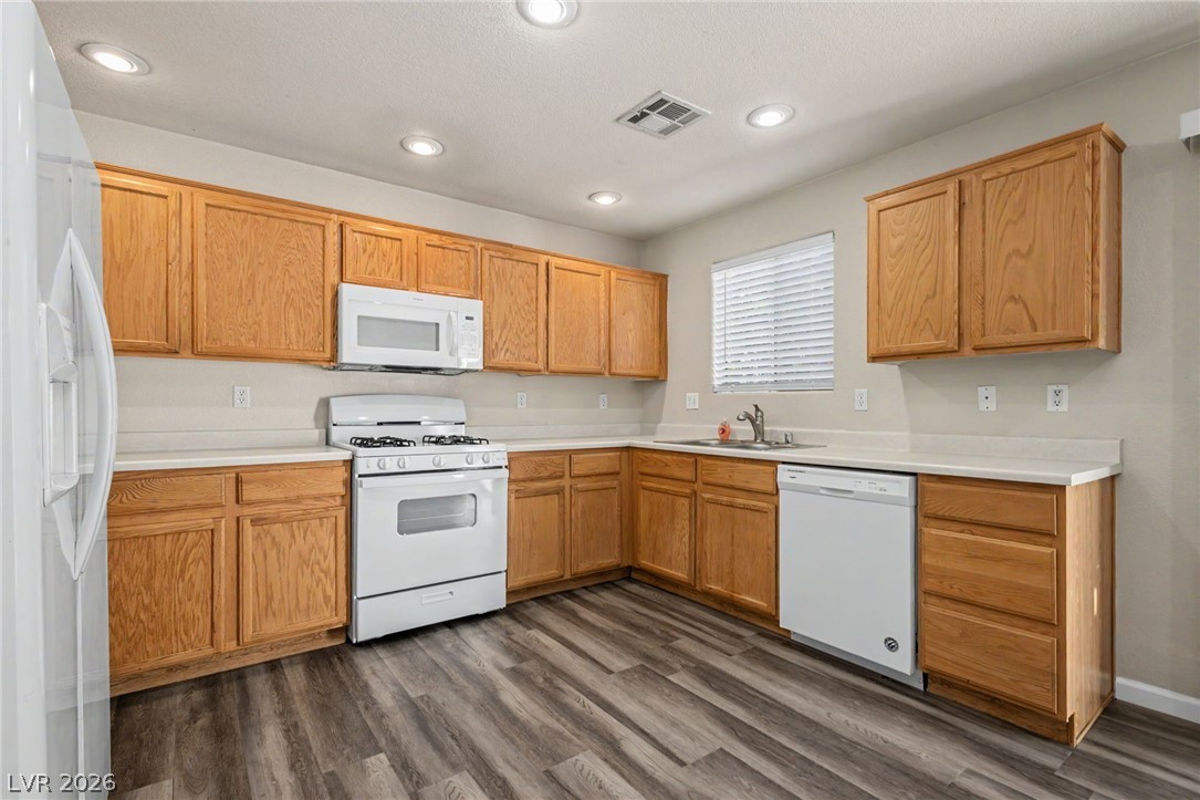 958 Medina De Leon Avenue Property Photo 11