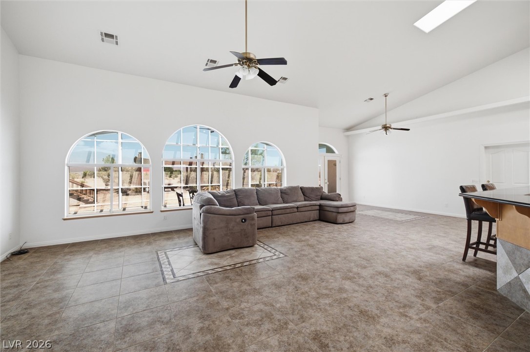 2601 Balzar Street Property Photo 13