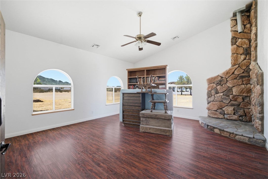 2601 Balzar Street Property Photo 26