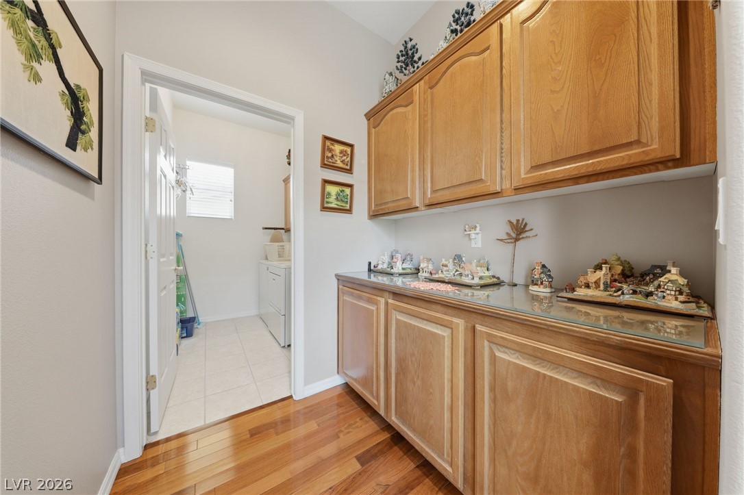 10545 Garden Light Drive Property Photo 12