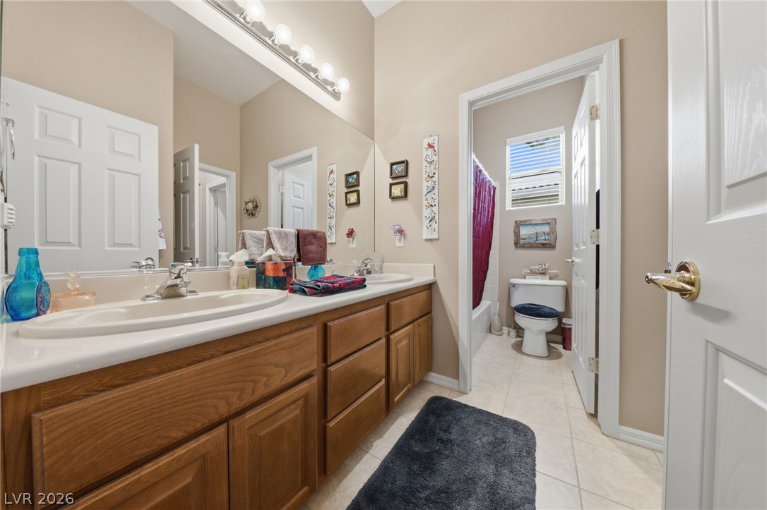 10545 Garden Light Drive Property Photo 15