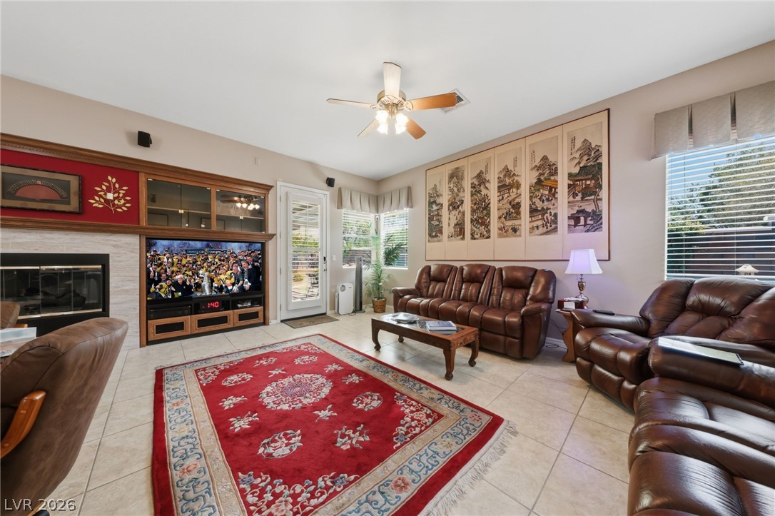 10545 Garden Light Drive Property Photo 28