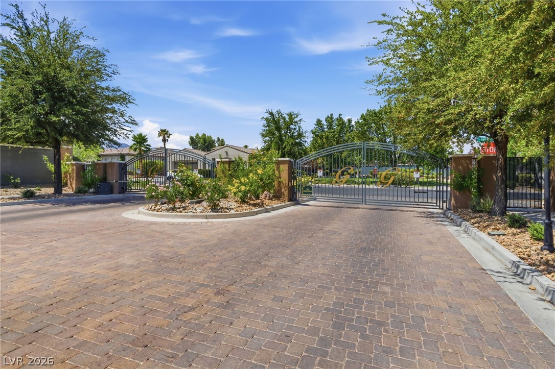 10545 Garden Light Drive Property Photo 43