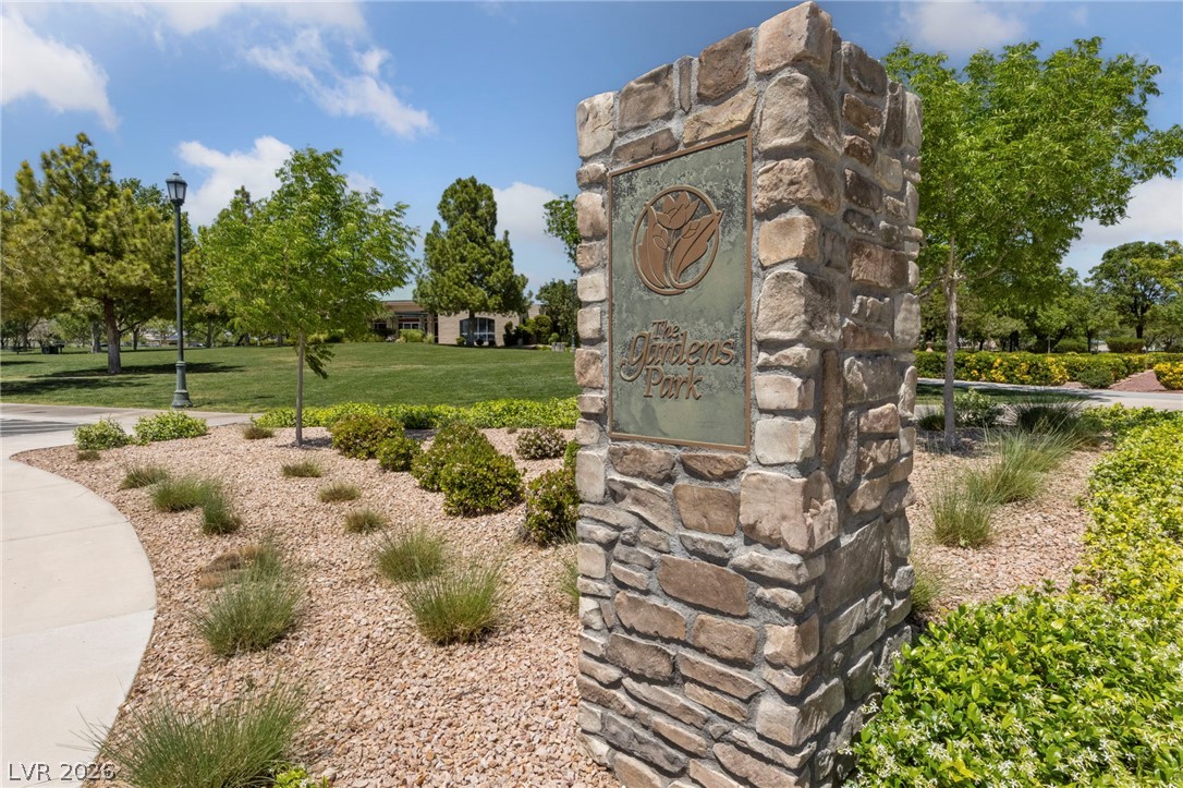 10545 Garden Light Drive Property Photo 54